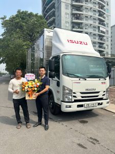 Giao xe tải ISUZU NPR400 3.5 Tấn